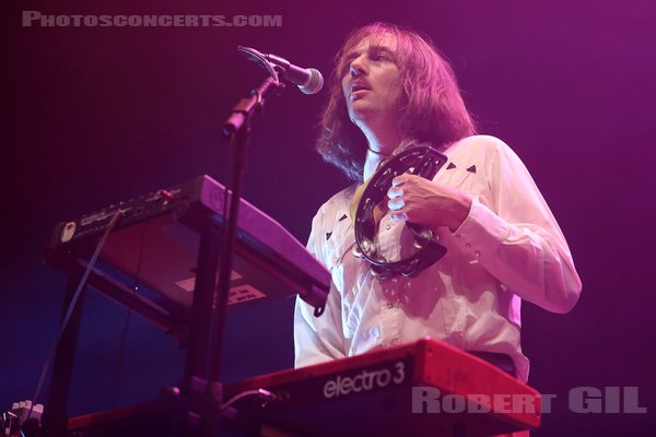 SHANNON AND THE CLAMS - 2023-06-18 - PARIS - Zenith - 